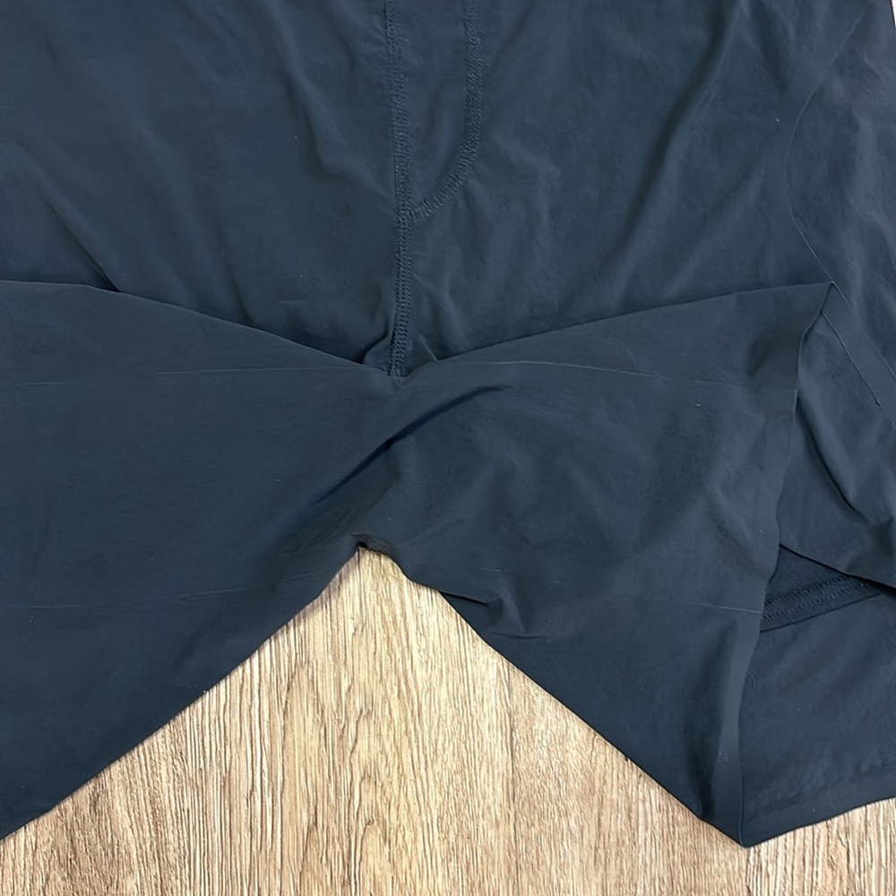RHONE Men’s  shorts. Size L. - Picture 10 of 10